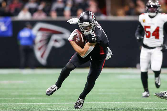 Dec 10, 2023; Atlanta, Georgia, USA; Atlanta Falcons wide receiver Drake London (5) catches a pass against the Tampa Bay Buccaneers in the first half at Mercedes-Benz Stadium.